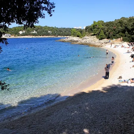 With A Parking Space - 7313 Lägenhet Pula