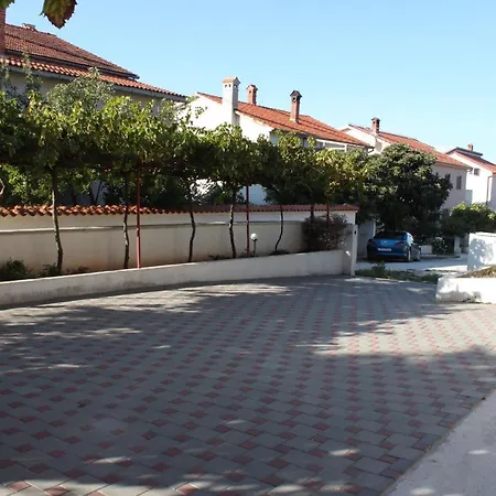With A Parking Space - 7313 Appartamento