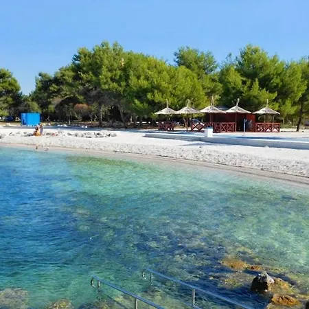 With A Parking Space - 7313 * Pula